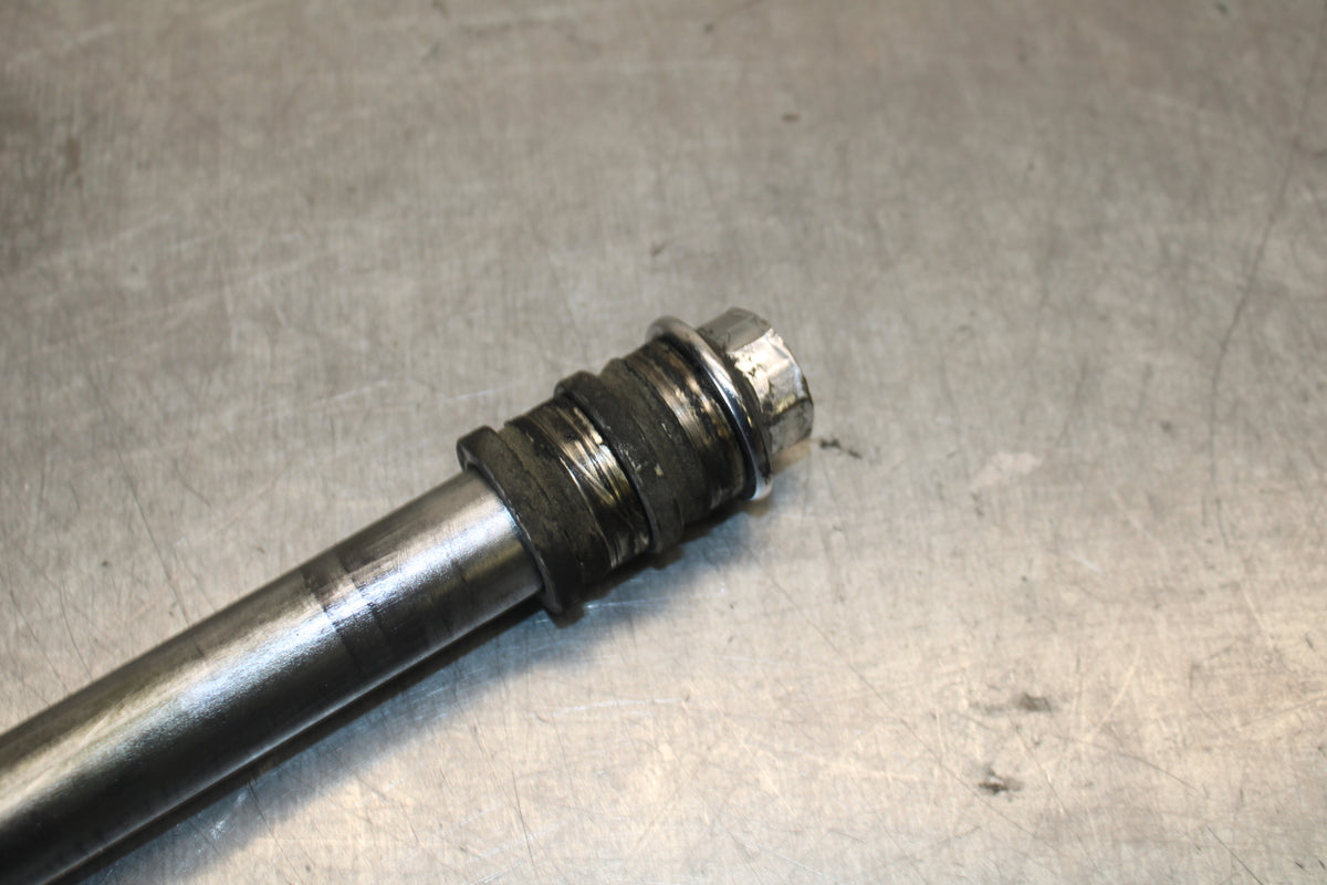 05-06 YAMAHA ROAD STAR XV1700A FRONT WHEEL RIM AXLE PIVOT BOLT BB703