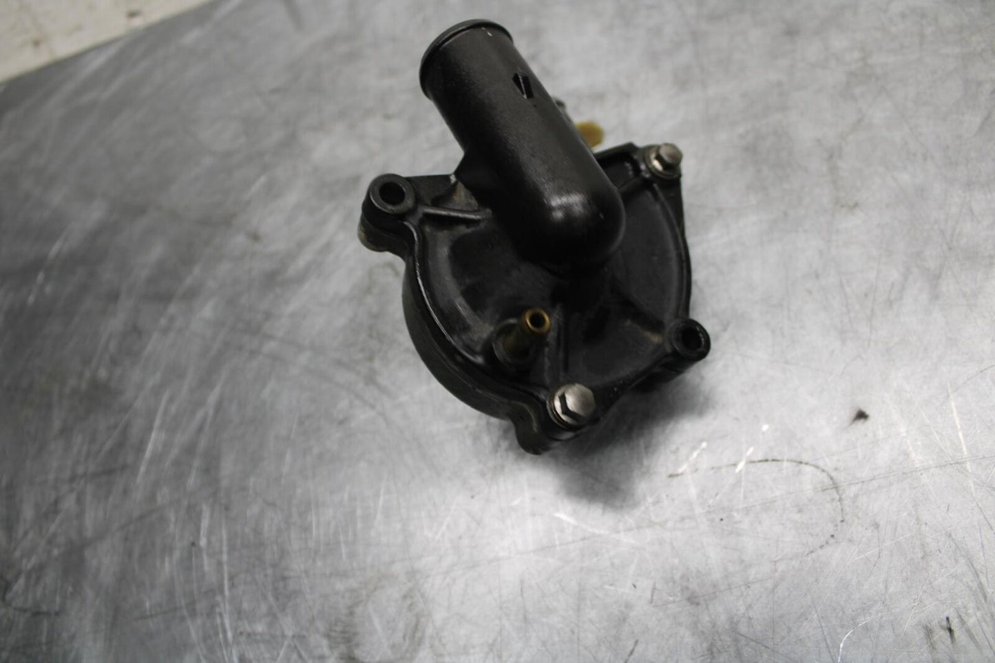 07 YAMAHA YZF R6 ENGINE WATER COOLANT PUMP  2C0-12420-00-00 BB495
