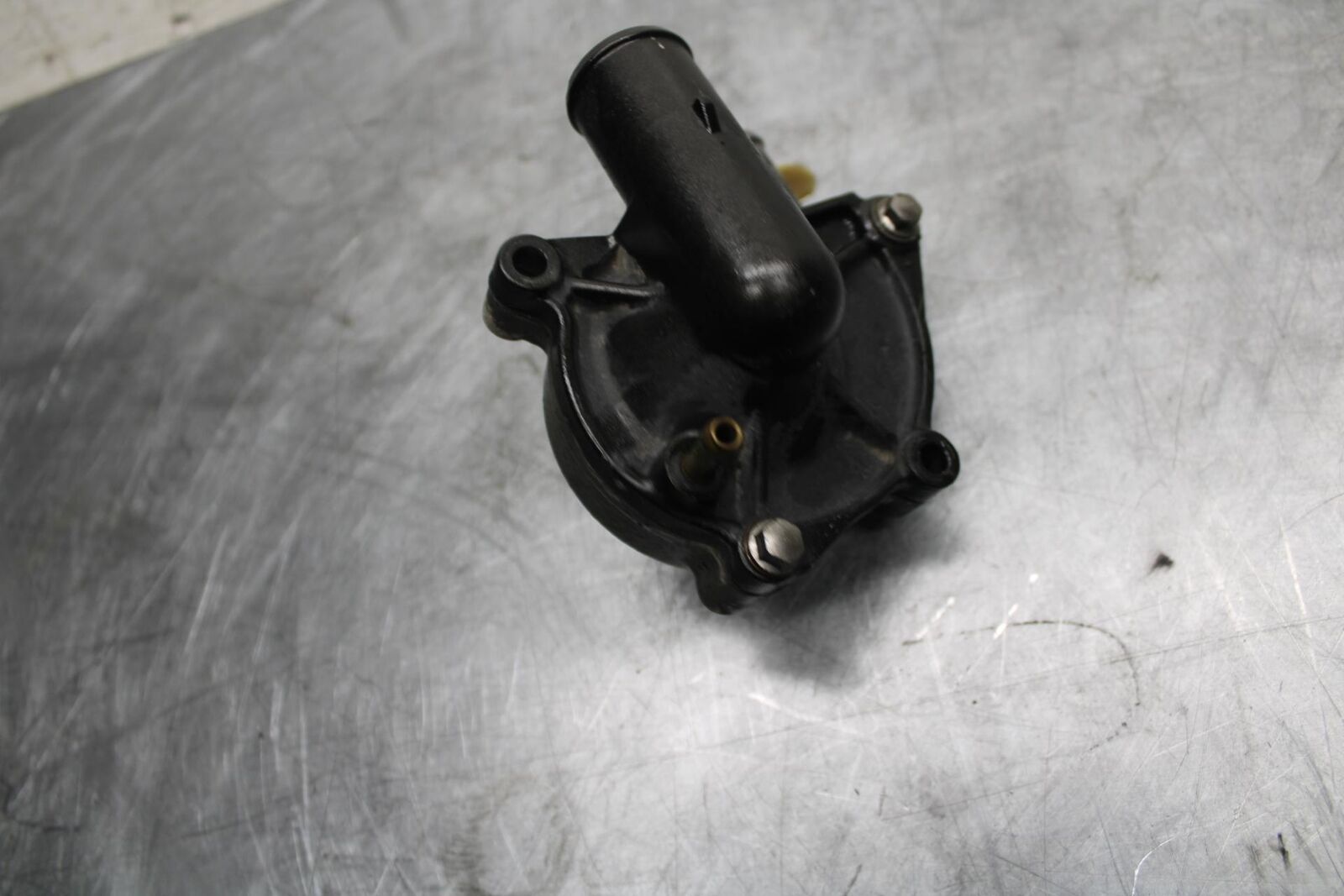 07 YAMAHA YZF R6 ENGINE WATER COOLANT PUMP  2C0-12420-00-00 BB495
