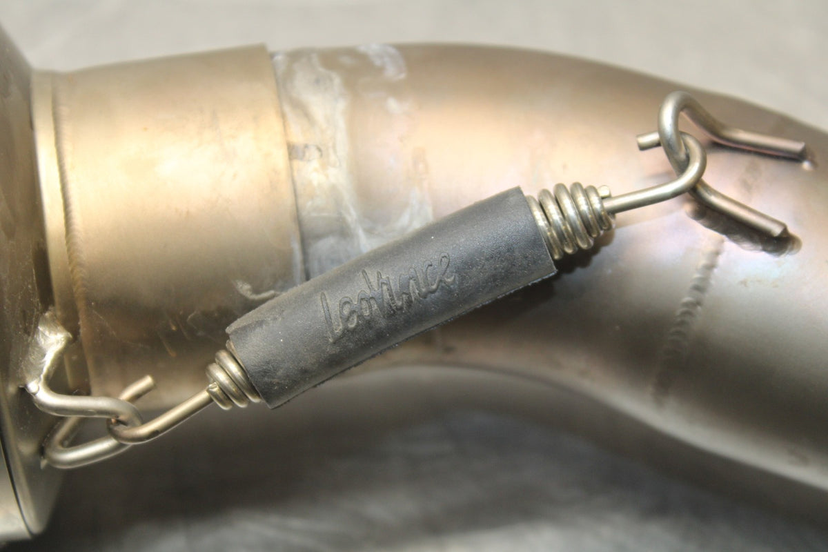 18-26 KAWASAKI Z400 EXHAUST PIPE MUFFLER SLIP ON CAN SILENCER BB852