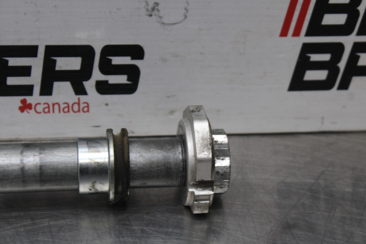 16 DUCATI 959 PANIGALE REAR AXLE BACK WHEEL RIM PIVOT BOLT AXEL BB912
