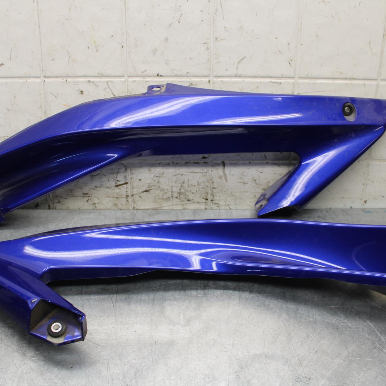 2006 Yamaha YZF R6 LEFT RIGHT PAIR MID UPPER SIDE FAIRING COWL PLASTIC BB560
