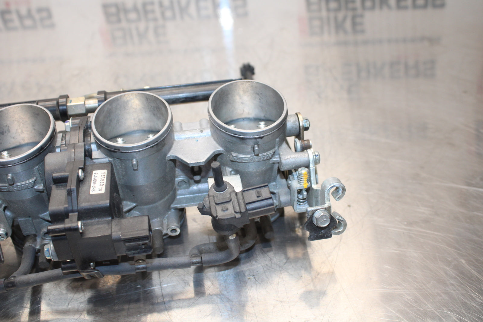 13-17 KAWASAKI NINJA ZX6R ZX636 ABS MAIN FUEL INJECTORS / THROTTLE BODIES BB143