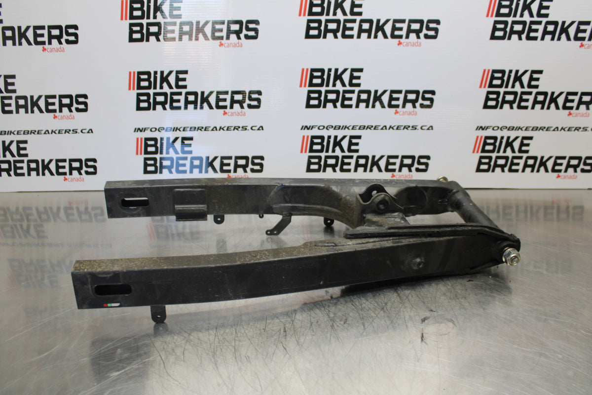 15-16 HONDA CB300F REAR SWINGARM BACK SUSPENSION SWING ARM BB150