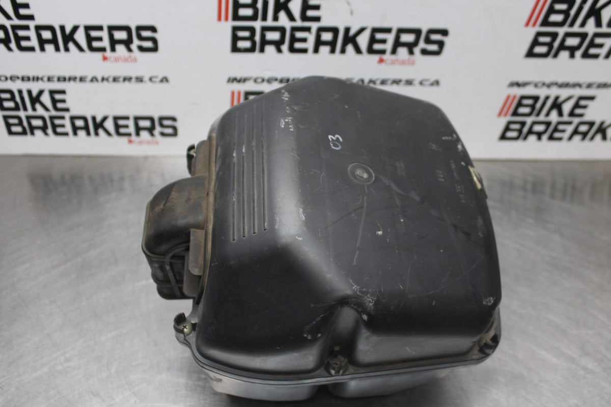 03 SUZUKI SV650 AIRBOX AIR INTAKE FILTER BOX BB846