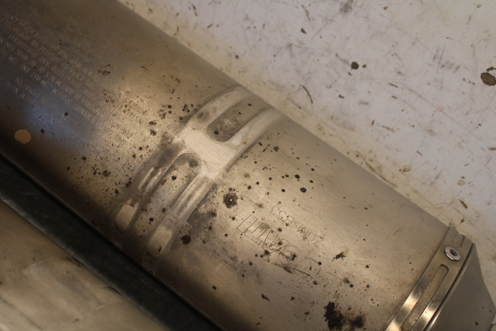 07-08 DUCATI 1098 EXHAUST PIPE MUFFLER SLIP ON CAN SILENCER BB699