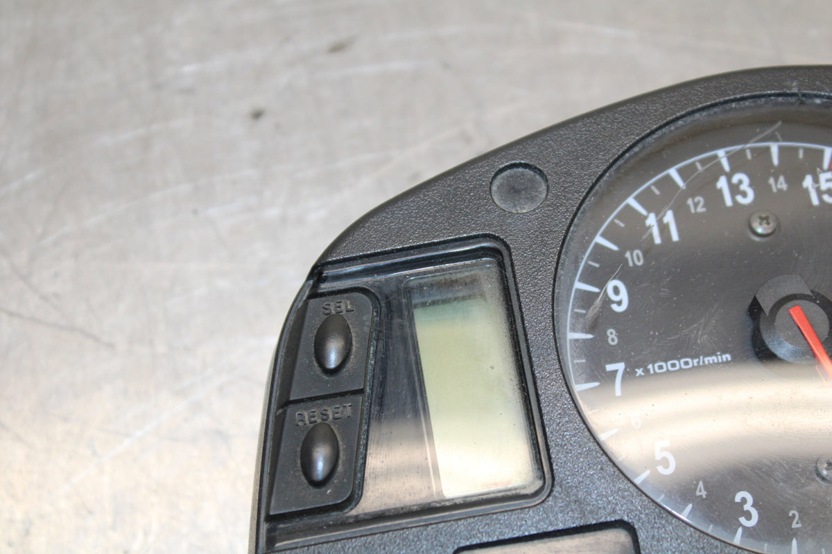 09 HONDA CBR600RR SPEEDO TACH GAUGES CLUSTER SPEEDOMETER TACHOMETER  BB760