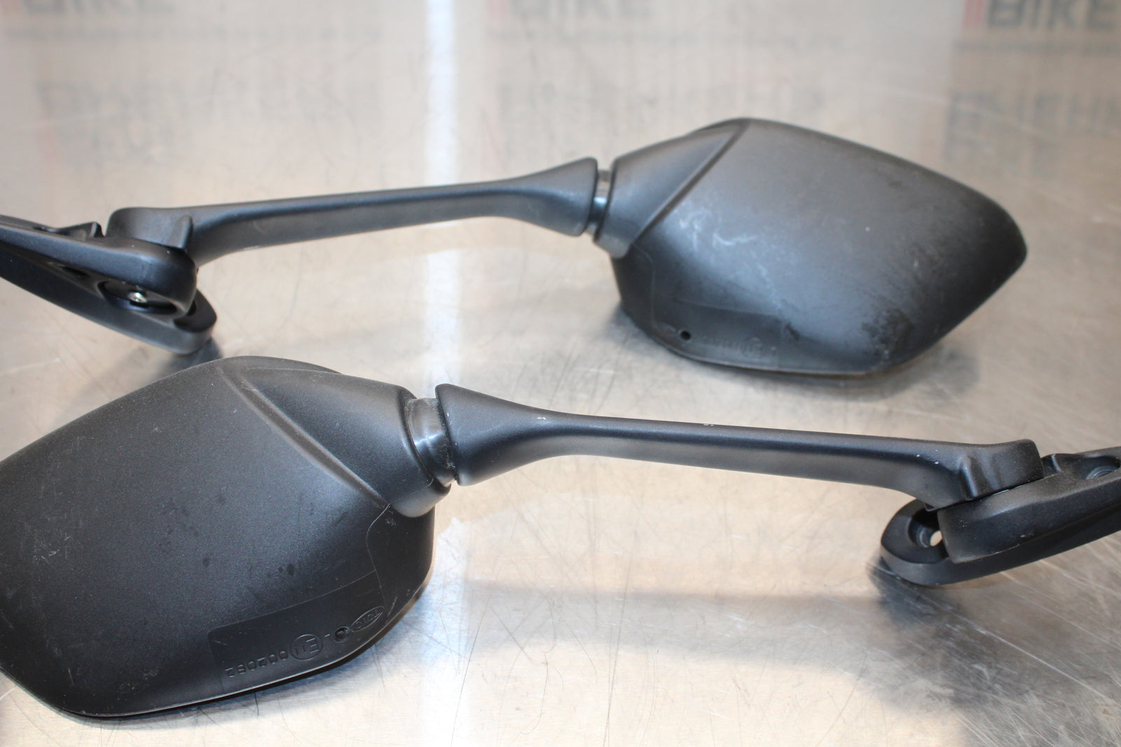 19 YAMAHA YZF R3 REAR VIEW MIRROR SET PAIR MIRRORS BB378