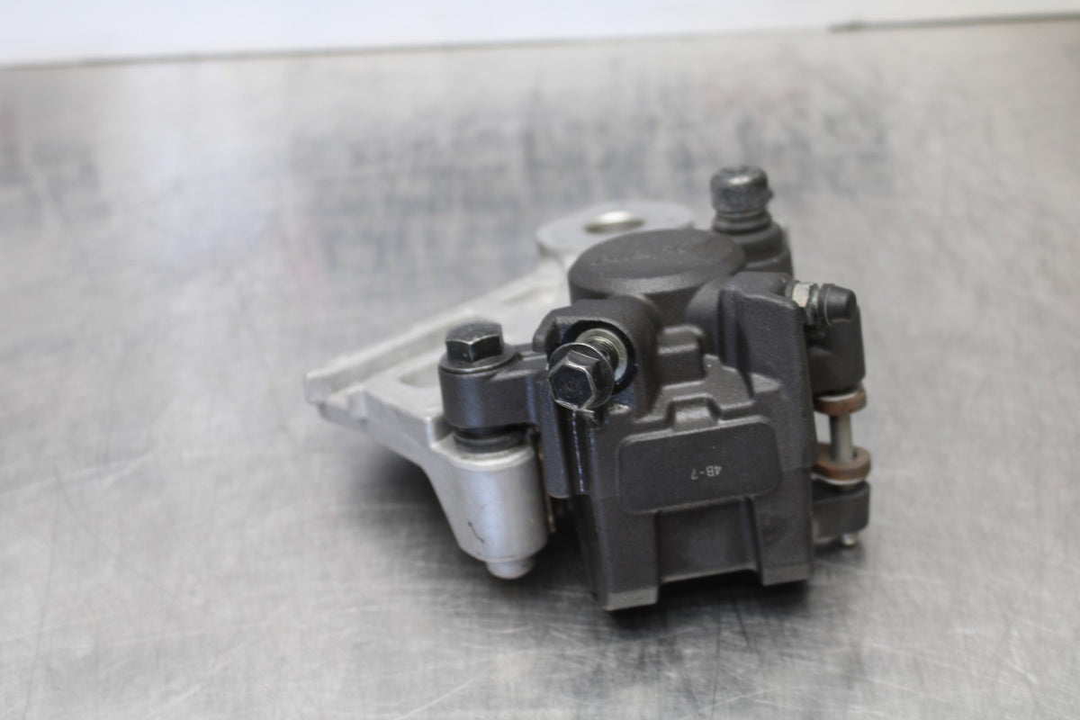22-25 YAMAHA YZF R7 REAR BACK BRAKE CALIPER W MOUNT BRACKET BB182