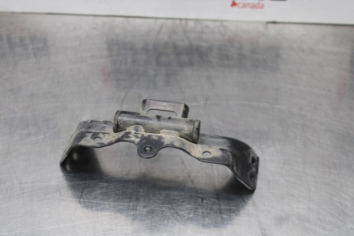 13-15 HONDA CBR500R GAS TANK FUEL CELL PETROL RESERVOIR BRACKET MOUNT BB834
