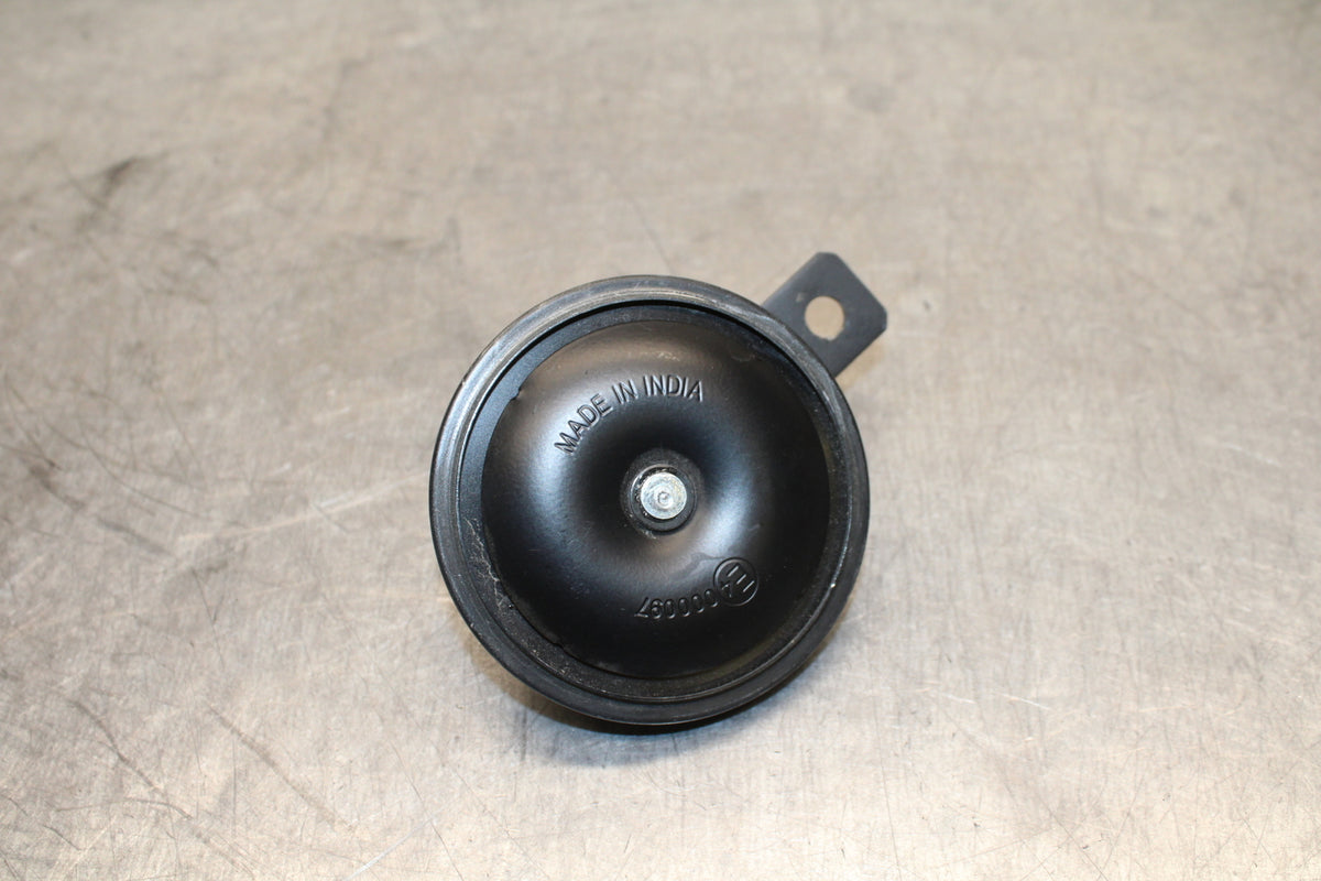 17-24 KTM 390 DUKE HORN SIGNAL BB734