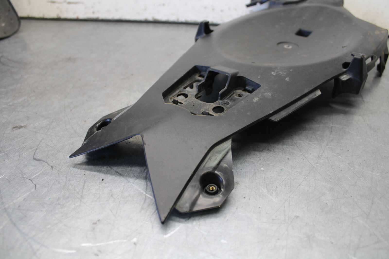 12-17 KAWASAKI ER-6N Z650 REAR BACK TAIL UNDERTAIL FAIRING COWL FENDER BB709