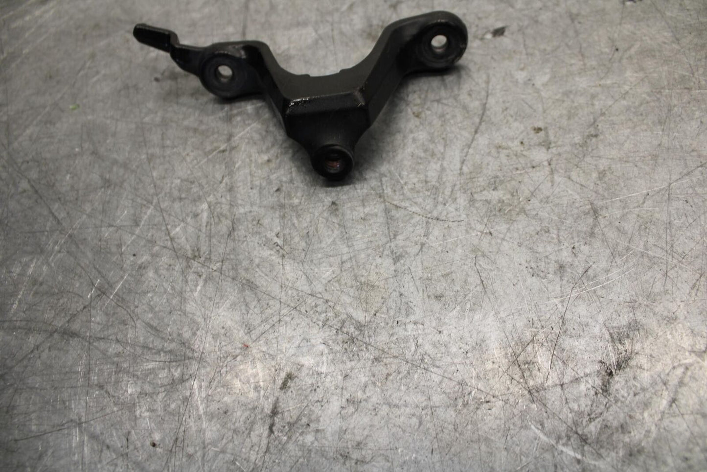 2012 Kawasaki Ninja ZX6R ZX600R DAMPER BRACKET MOUNT BB529
