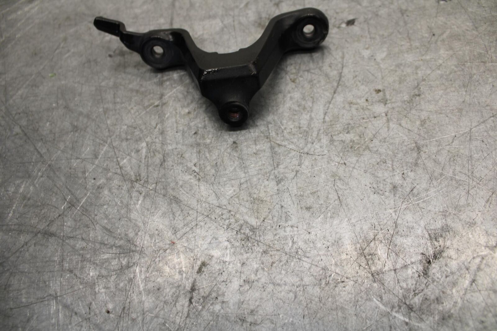 2012 Kawasaki Ninja ZX6R ZX600R DAMPER BRACKET MOUNT BB529