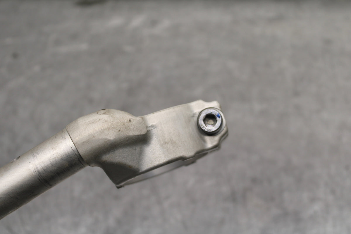 09-14 YAMAHA YZF R1 RIGHT CLIP ON HANDLEBAR BB119