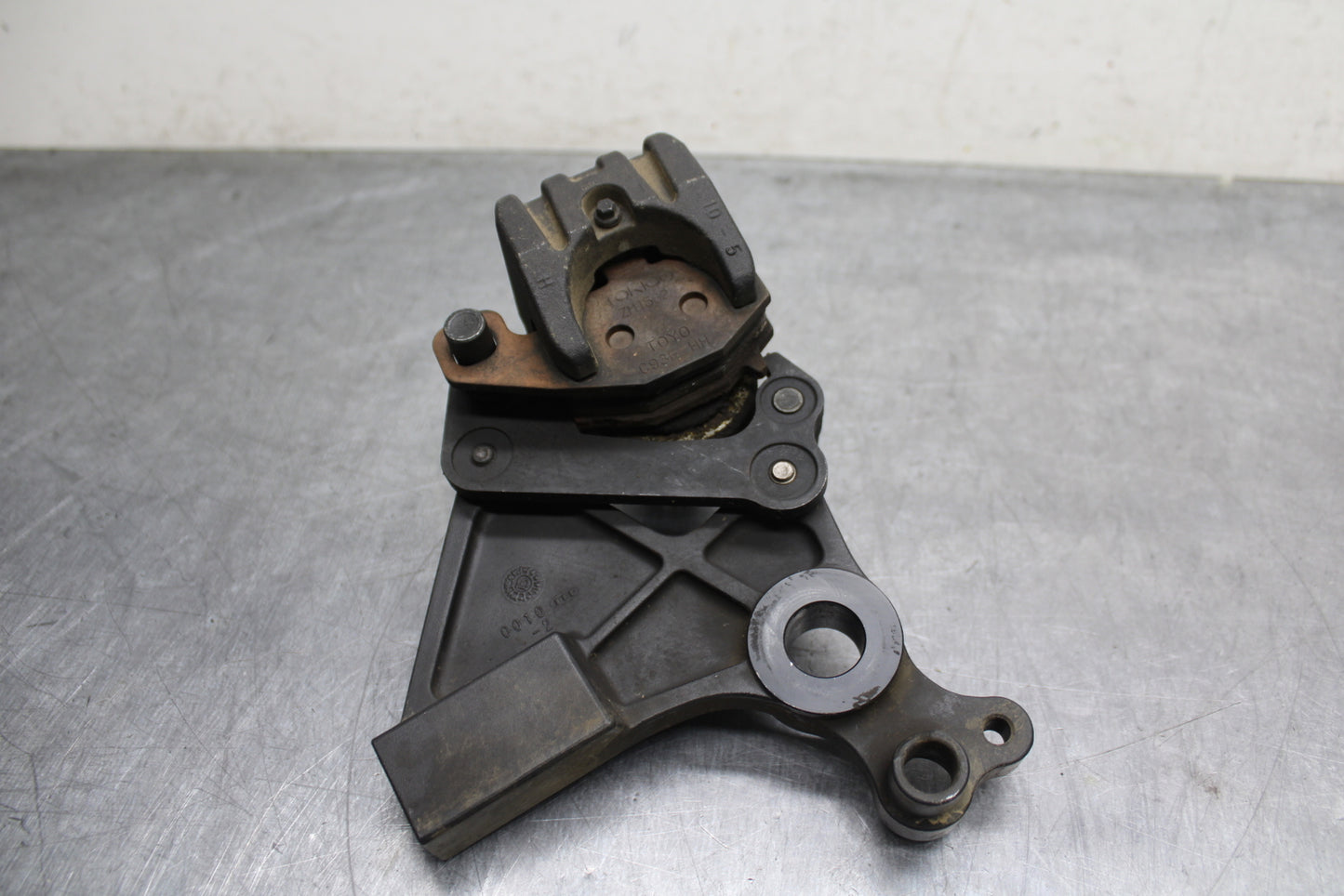 12-17 KAWASAKI NINJA 650 REAR BACK BRAKE CALIPER W MOUNT BRACKET BB129