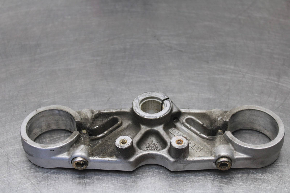 05 DUCATI SUPERSPORT 800 FORKS UPPER TRIPLE TREE CLAMP BB913