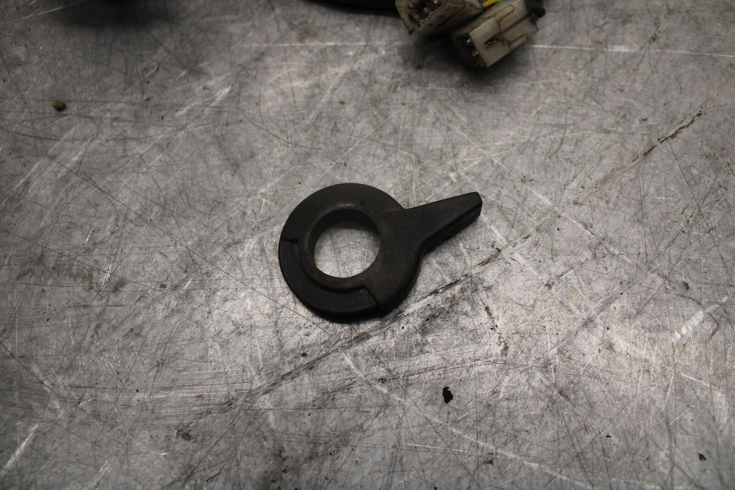 1993 Suzuki GSXR1100W LEFT CLIP ON HANDLE HORN SIGNALS SWITCH CHOKE BB46