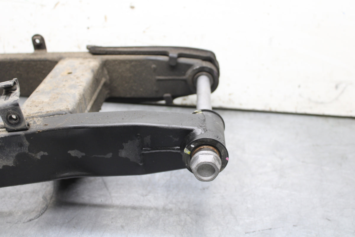 24 KAWASAKI NINJA 500 ABS REAR SWINGARM BACK SUSPENSION SWING ARM BB744