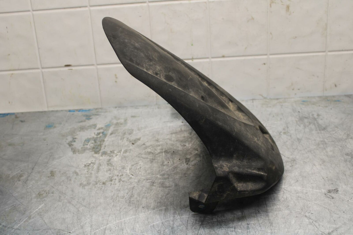 15-21 SUZUKI GSXR600 REAR BACK WHEEL TIRE HUGGER FENDER BB418