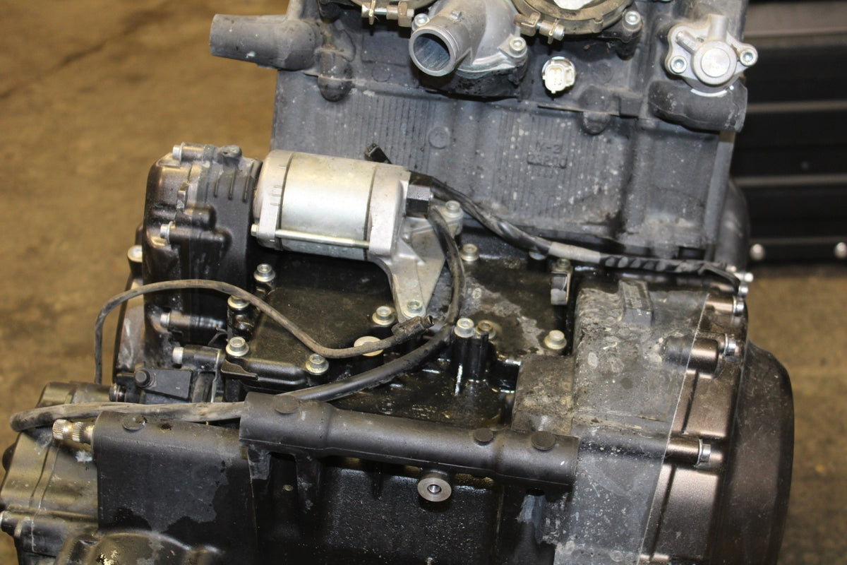18 YAMAHA SUPER TENERE ENGINE MOTOR BB832