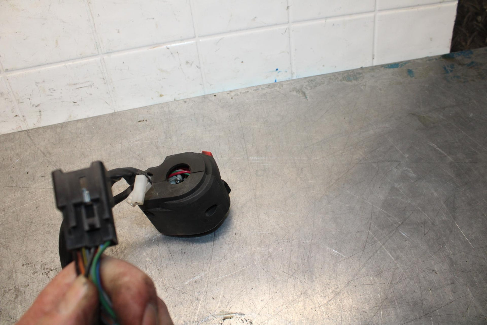 08-09 KAWASAKI NINJA ZX14R LEFT CLIP ON HANDLE HORN SIGNALS SWITCH SWITCHES BB73