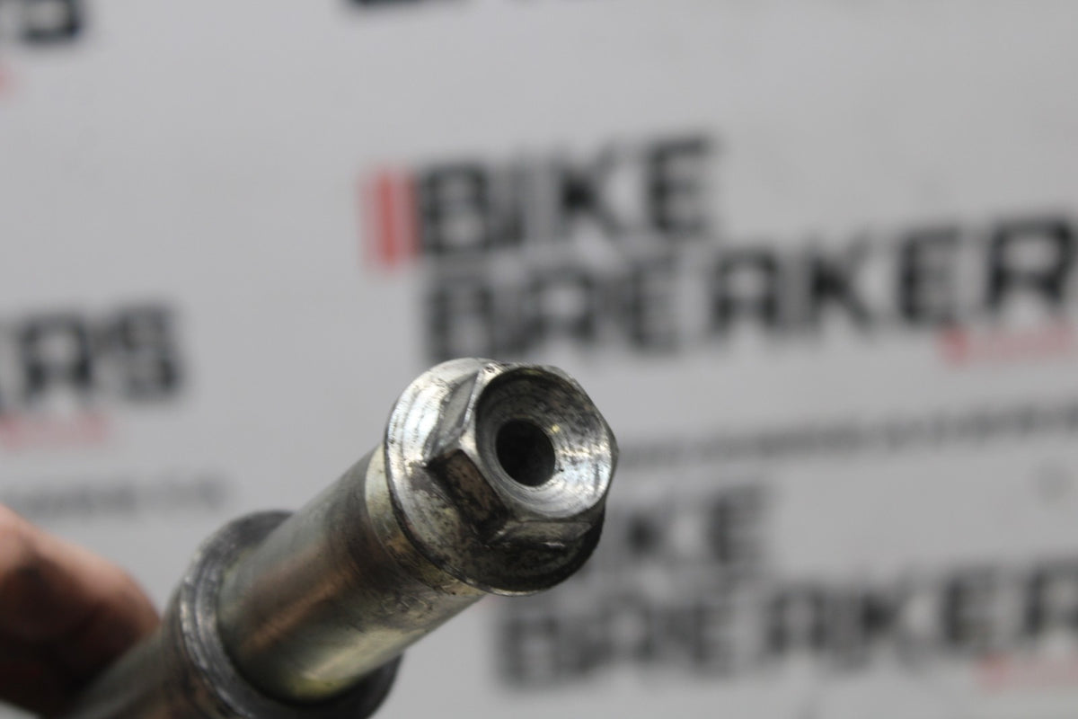 06-07 SUZUKI GSXR600 FRONT WHEEL RIM AXLE PIVOT BOLT BB836