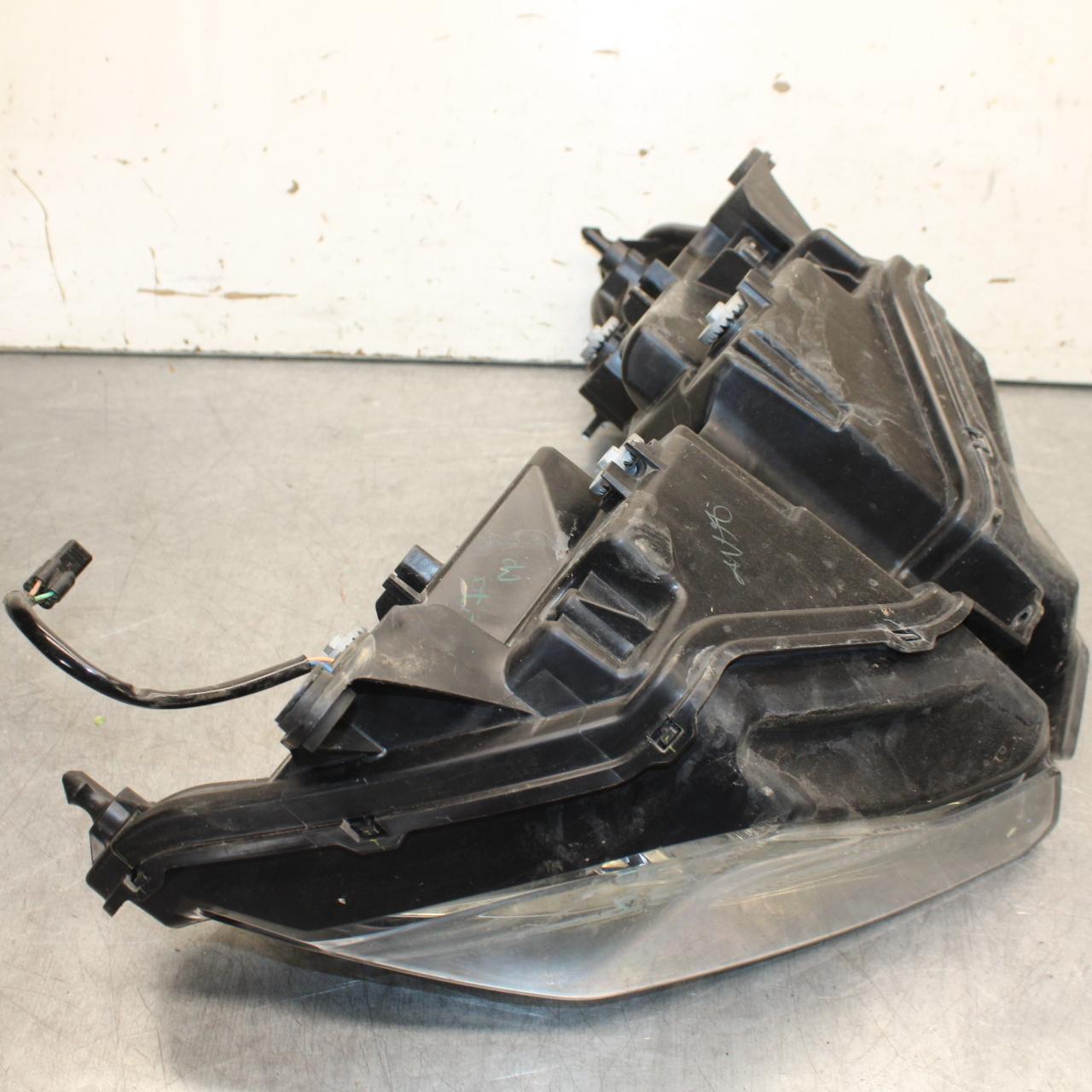 21 KAWASAKI NINJA ZX6R FRONT HEADLIGHT HEAD LIGHT LAMP 23004-0420 BB647