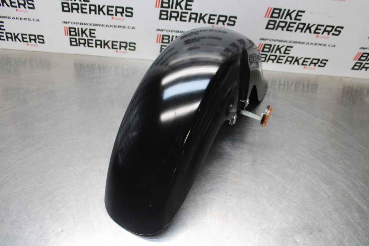 15 SUZUKI BOULEVARD C50 FRONT WHEEL FENDER BB775