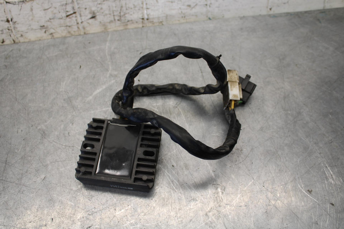 2006 Honda CBR600F4i RECTIFIER VOLTAGE REGULATOR 31600-MBW-G90 BB567