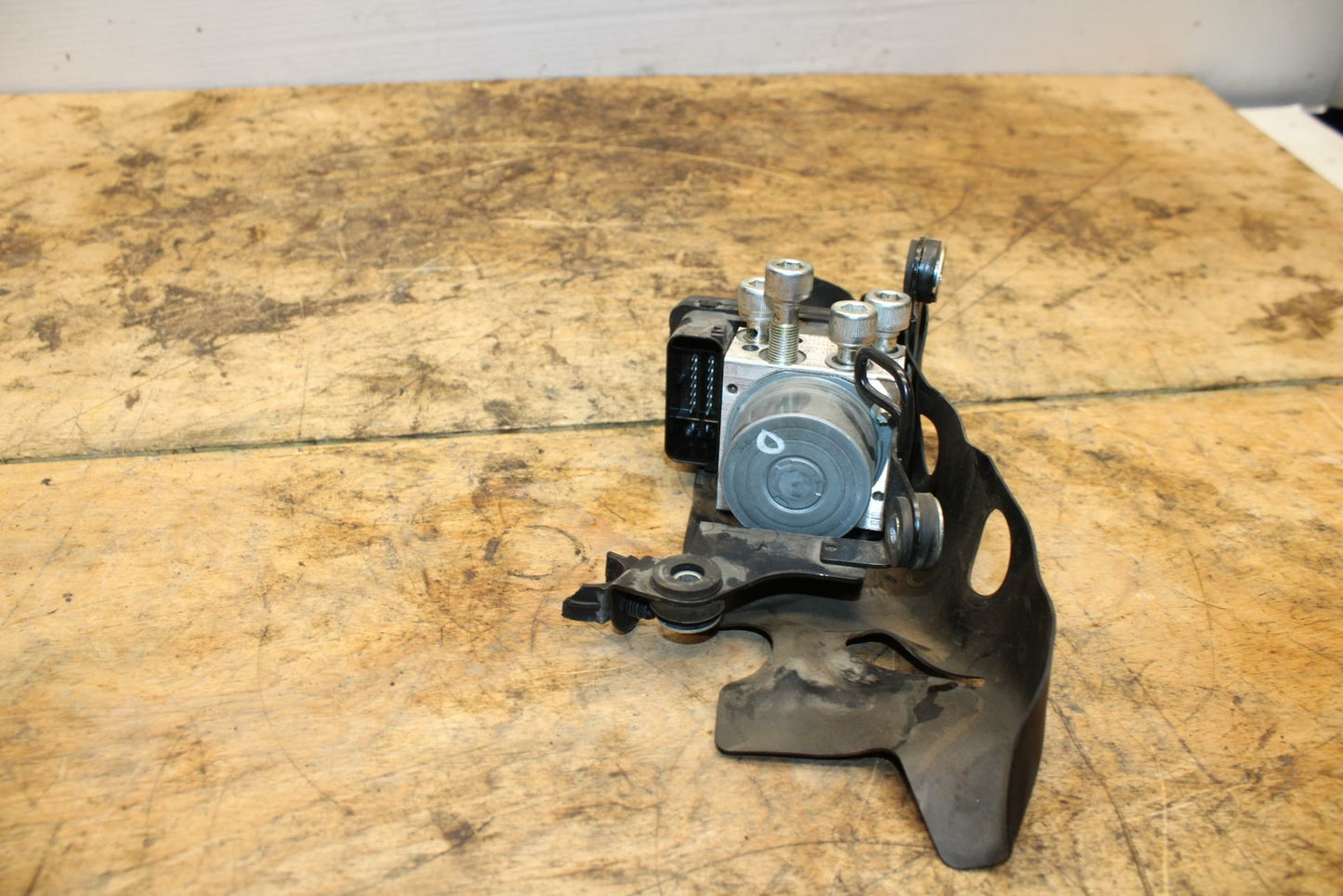 13-18 KAWASAKI NINJA ZX6R ABS PUMP UNIT MODULE BB349