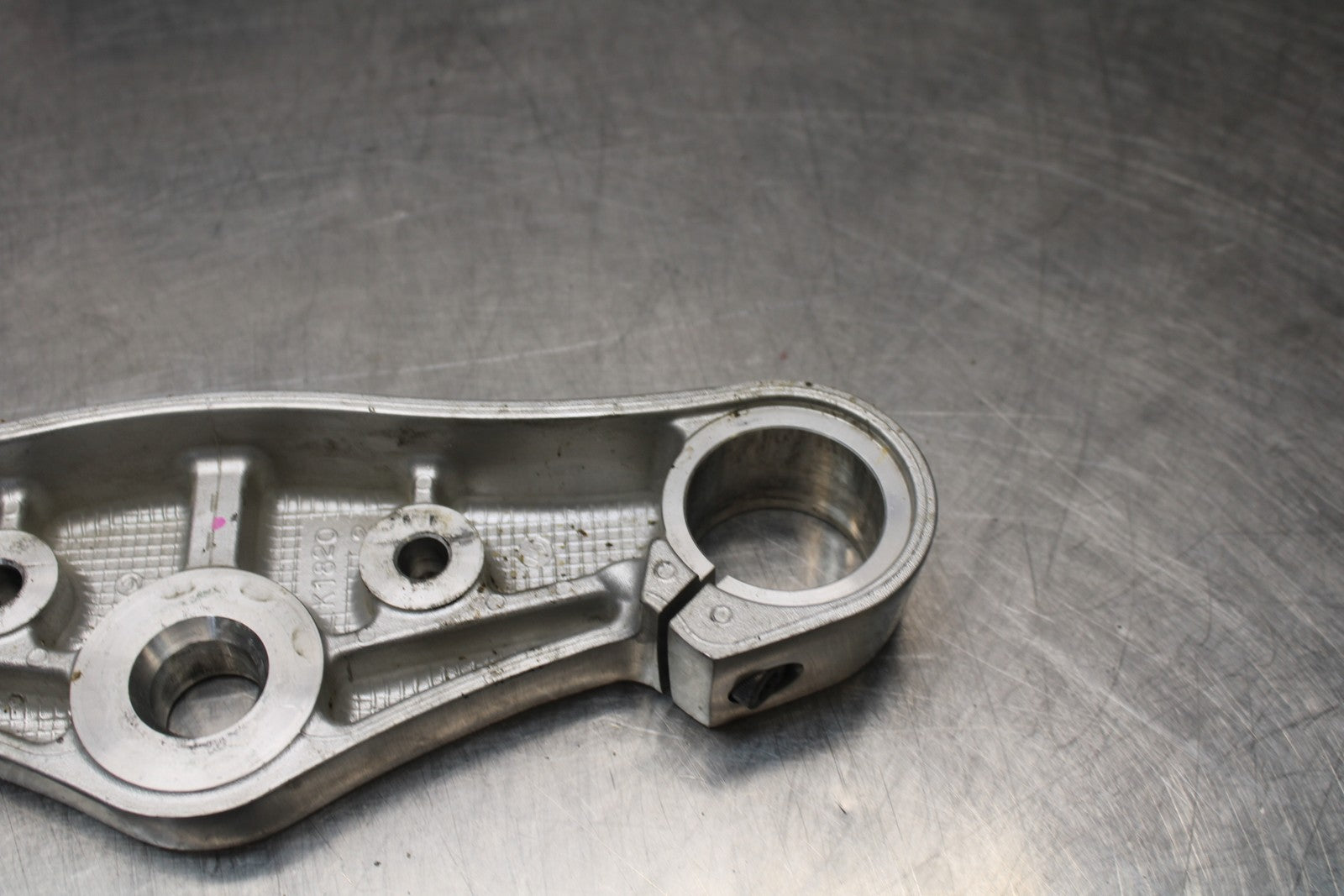 08 KAWASAKI VULCAN 900 FORKS UPPER TRIPLE TREE CLAMP BB184