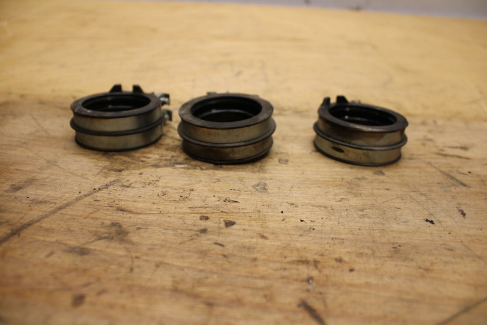 14-17 YAMAHA FZ09 AIRBOX INTAKE BOOTS MANIFOLDS BB321