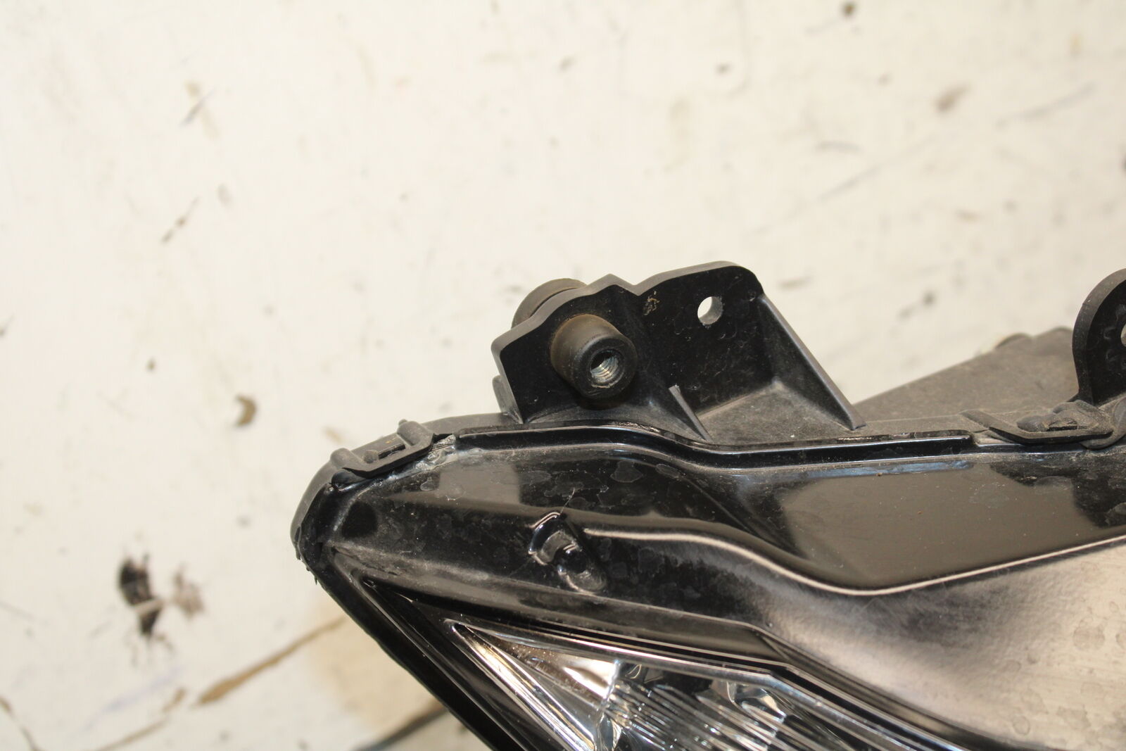 13-18 KAWASAKI NINJA ZX6R FRONT HEADLIGHT HEAD LIGHT LAMP 23007-0185 BB666