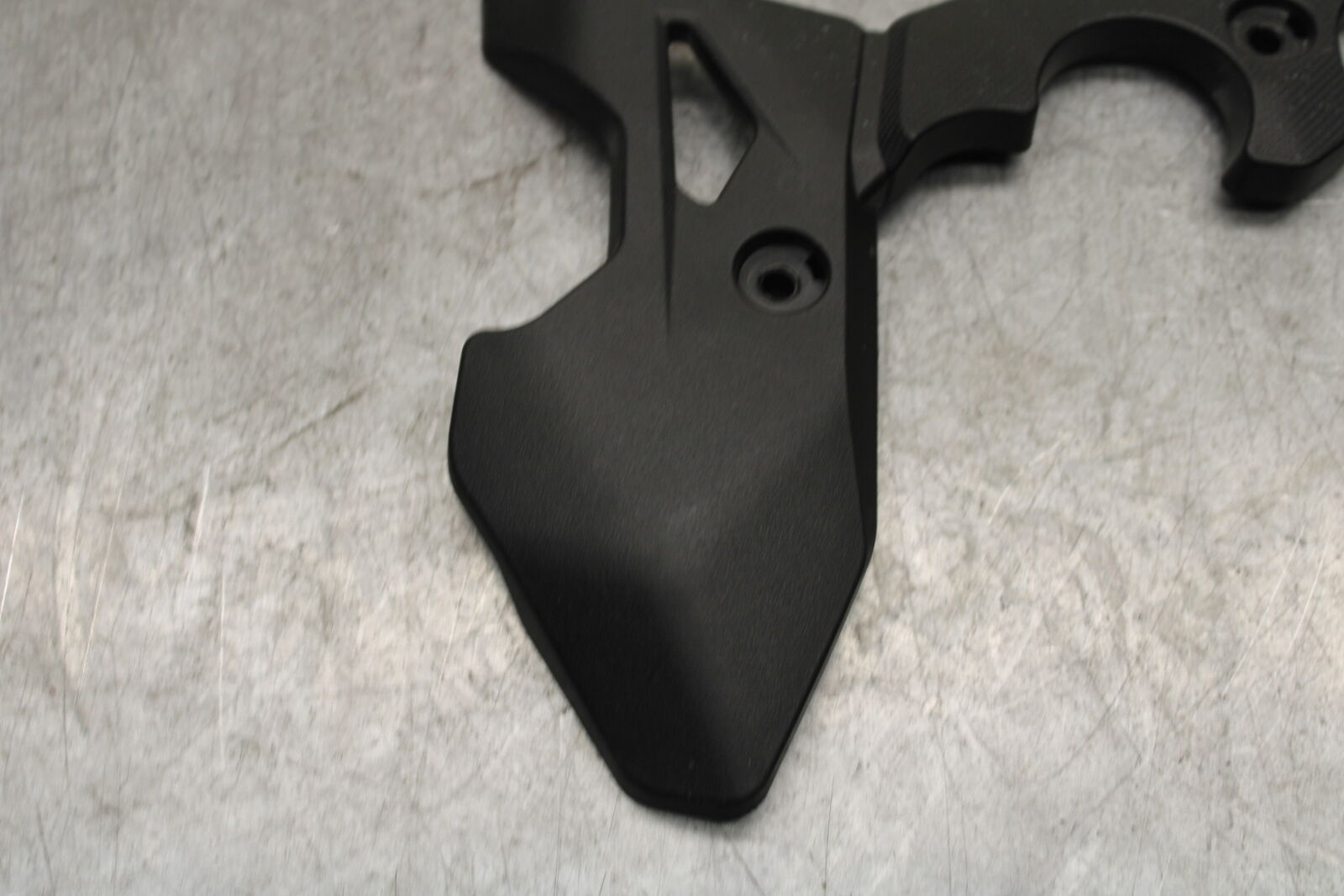 18-23 KAWASAKI NINJA 400 RIGHT LOWER FRAME COVER FAIRING COWL BB660