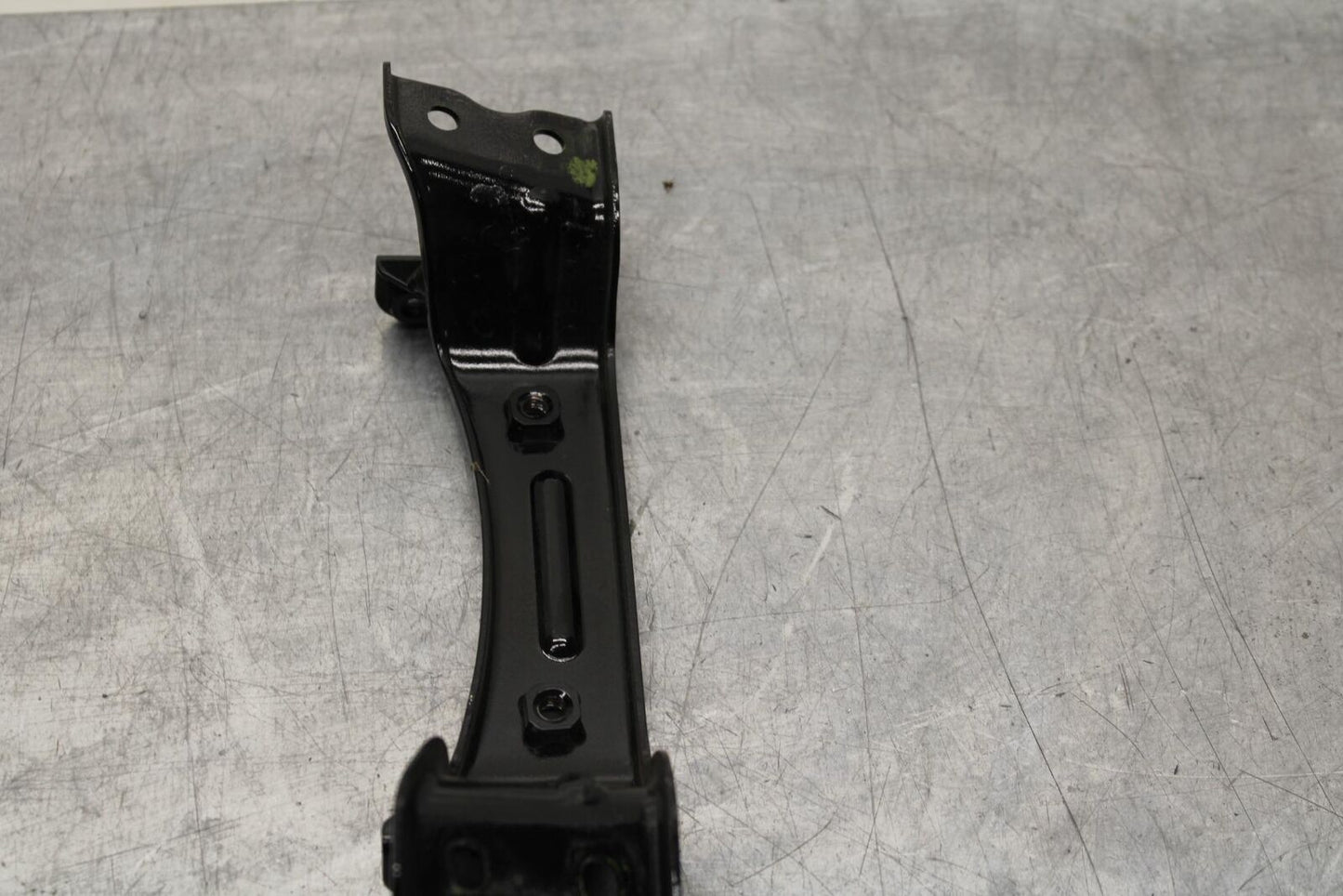 20 KAWASAKI Z400 ER400 ABS GAS TANK FUEL CELL RESERVOIR BRACKET MOUNT BB586