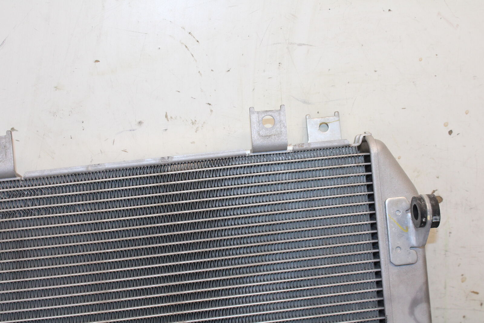 18-23 KAWASAKI NINJA 400 ENGINE RADIATOR MOTOR COOLER COOLING RADIATER BB679