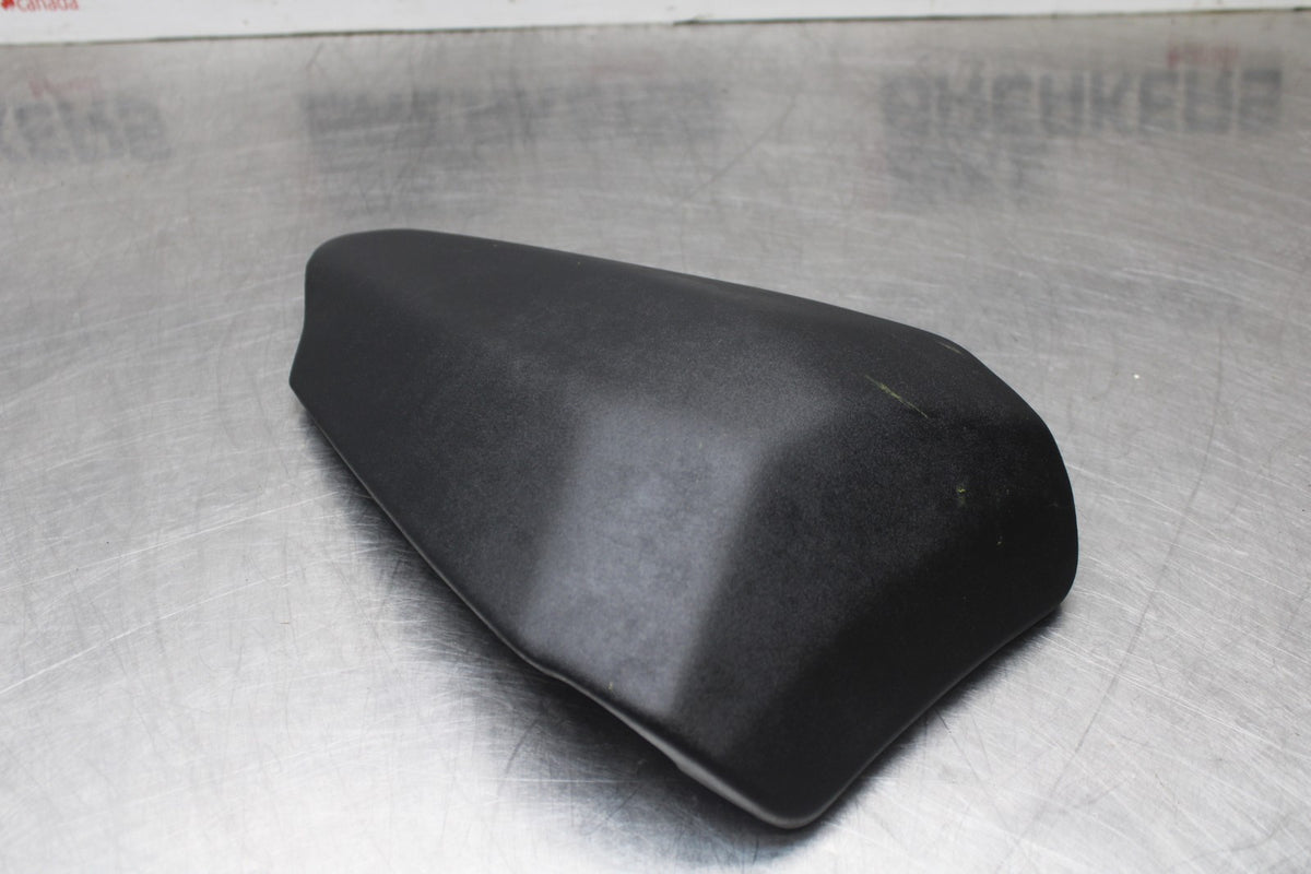 16 DUCATI 959 PANIGALE REAR BACK PASSENGER TANDEM SEAT PAD SADDLE PILLION BB912
