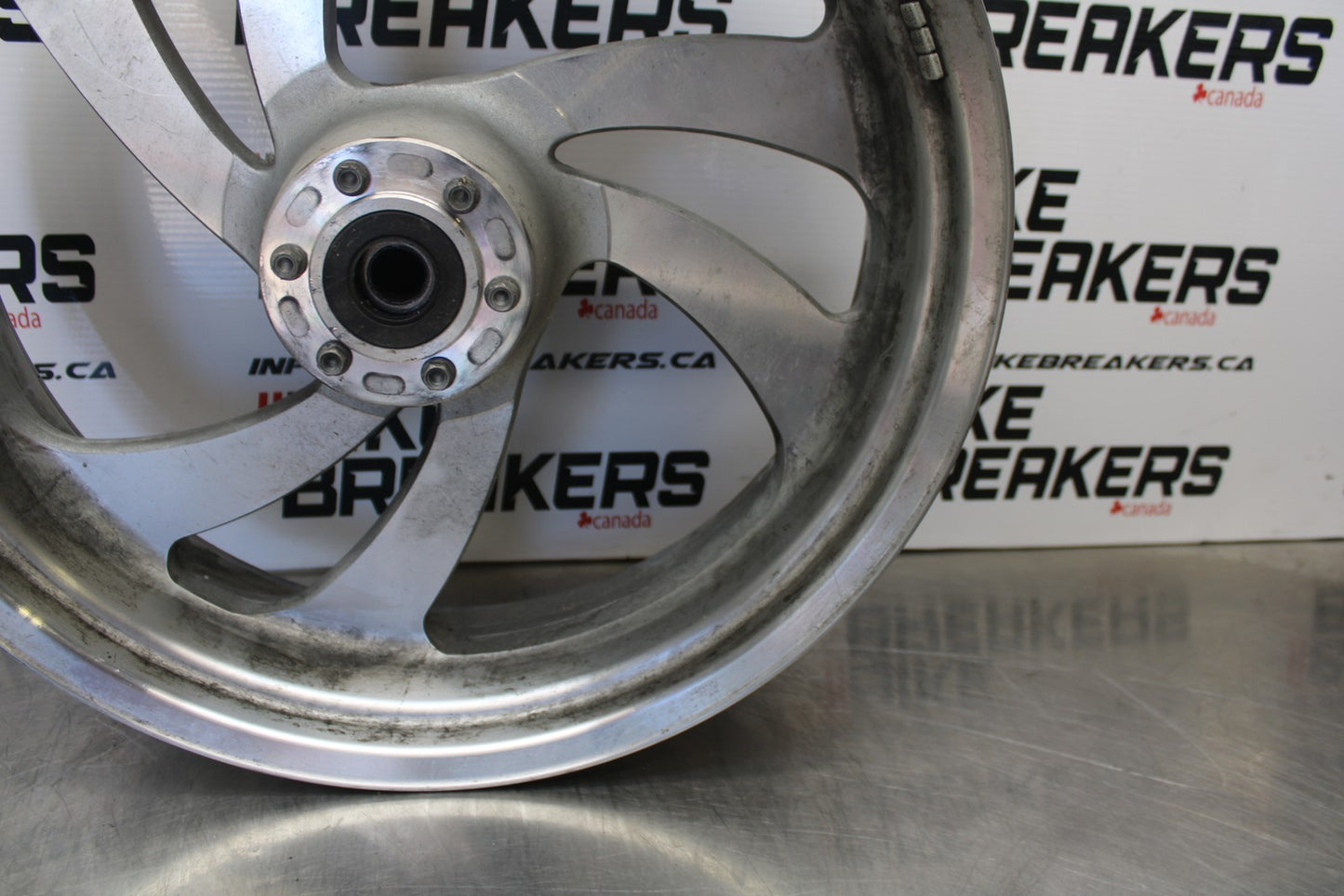 05-06 VICTORY KINGPIN DELUXE REAR WHEEL BACK RIM BB195