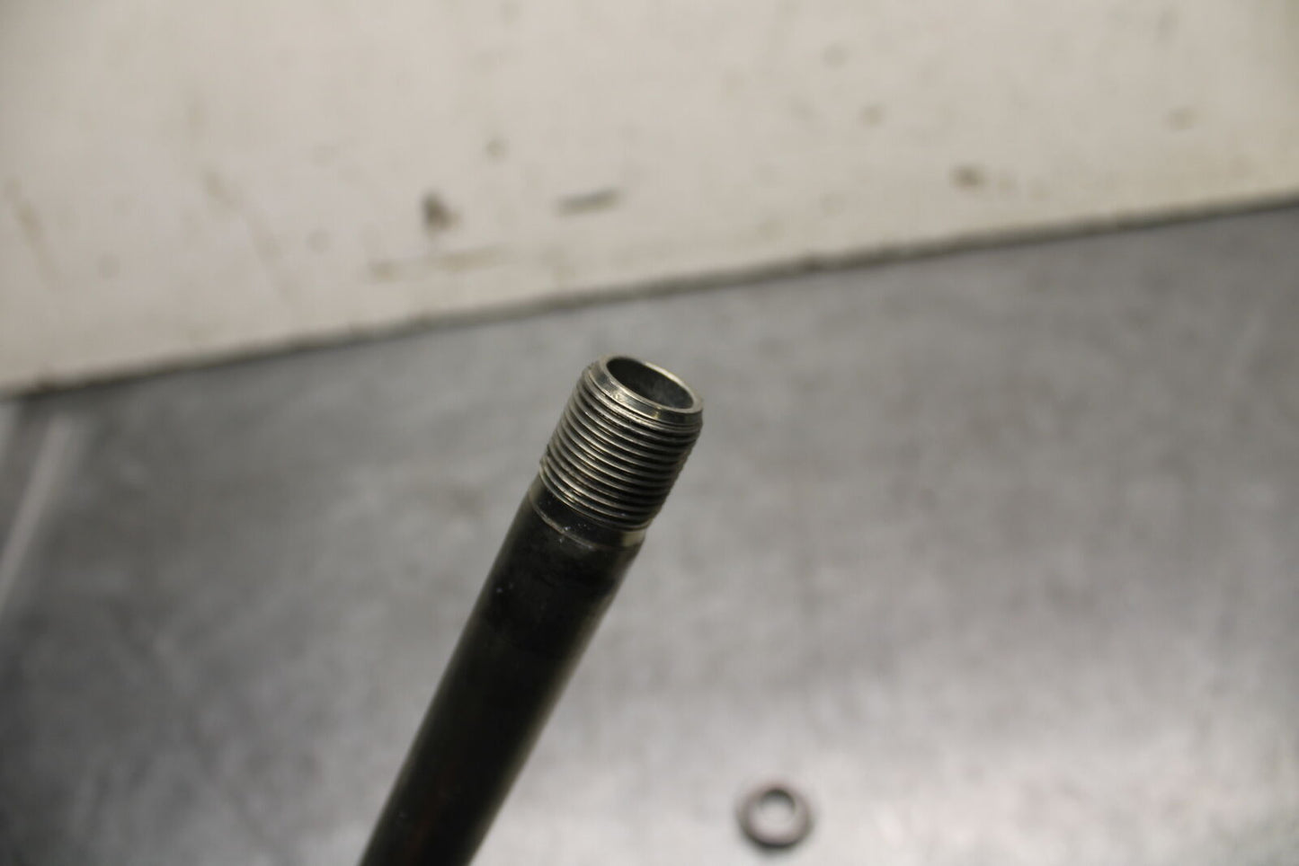 13-18 KAWASAKI NINJA ZX6R REAR BACK SWINGARM BOLT SUSPENSION PIVOT AXLE BB666