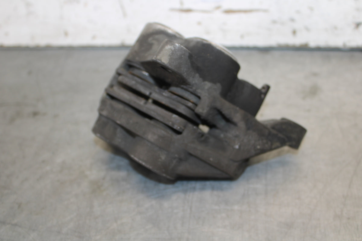 05-06 YAMAHA ROAD STAR XV1700A RIGHT LEFT FRONT BRAKE CALIPER SET PAIR  BB703