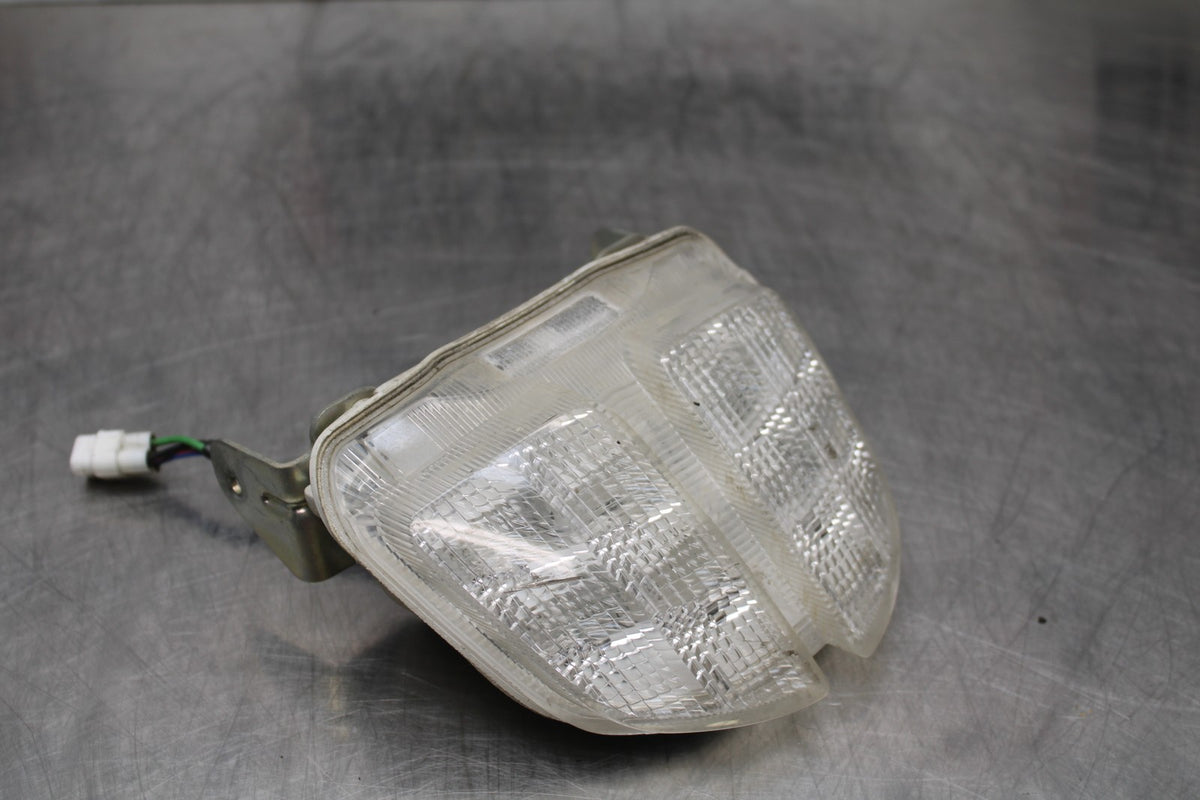 06-07 SUZUKI GSXR 600 REAR TAIL TAILLIGHT BACK BRAKE LIGHT BB178