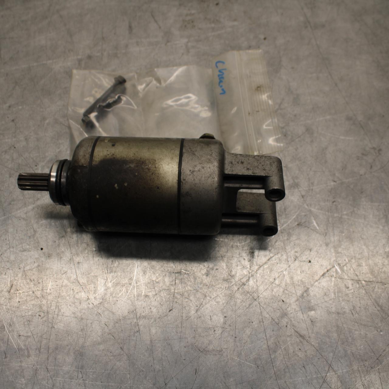 2001 Yamaha YZF R6 ENGINE STARTING STARTER MOTOR -DC 12V 5EB-81890-00-00 BB68
