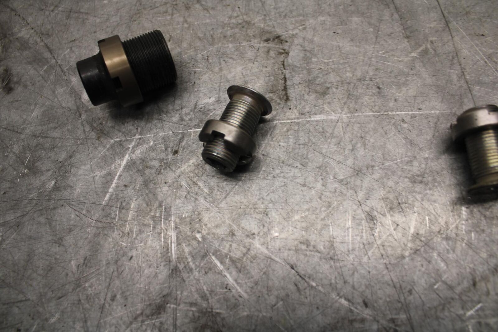 2009 Kawasaki Ninja ZX6R ZX600R ENGINE MOUNTING HARDWARE SPACER  BB44