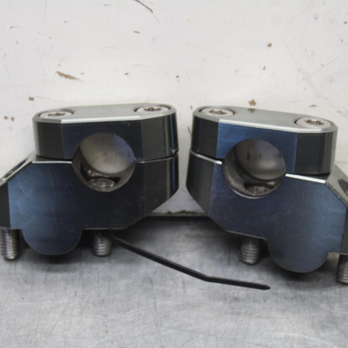 2008 Honda CBF1000 HANDLEBAR RISERS BB641