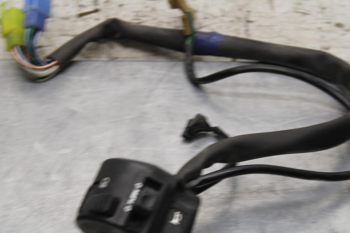 2000 Honda Super Hawk VTR1000F LEFT CLIP ON HANDLE HORN SIGNALS SWITCH BB577