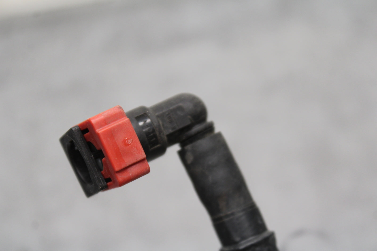 13-18 KAWASAKI NINJA ZX6R FUEL HOSE GAS LINE TUBE PIPE BB130