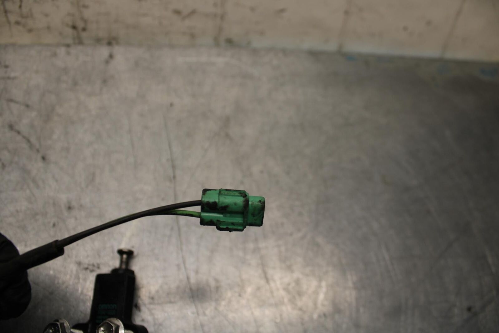 2006 Suzuki SV650S KICKSTAND SIDE KICK STAND SENSOR BB65
