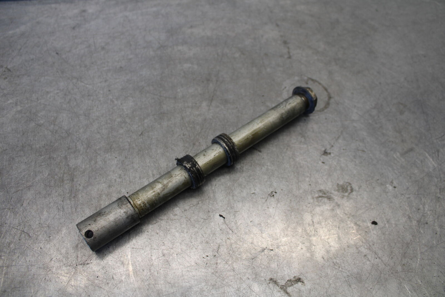 07-12 HONDA CBR600RR FRONT WHEEL RIM AXLE PIVOT BOLT BB672