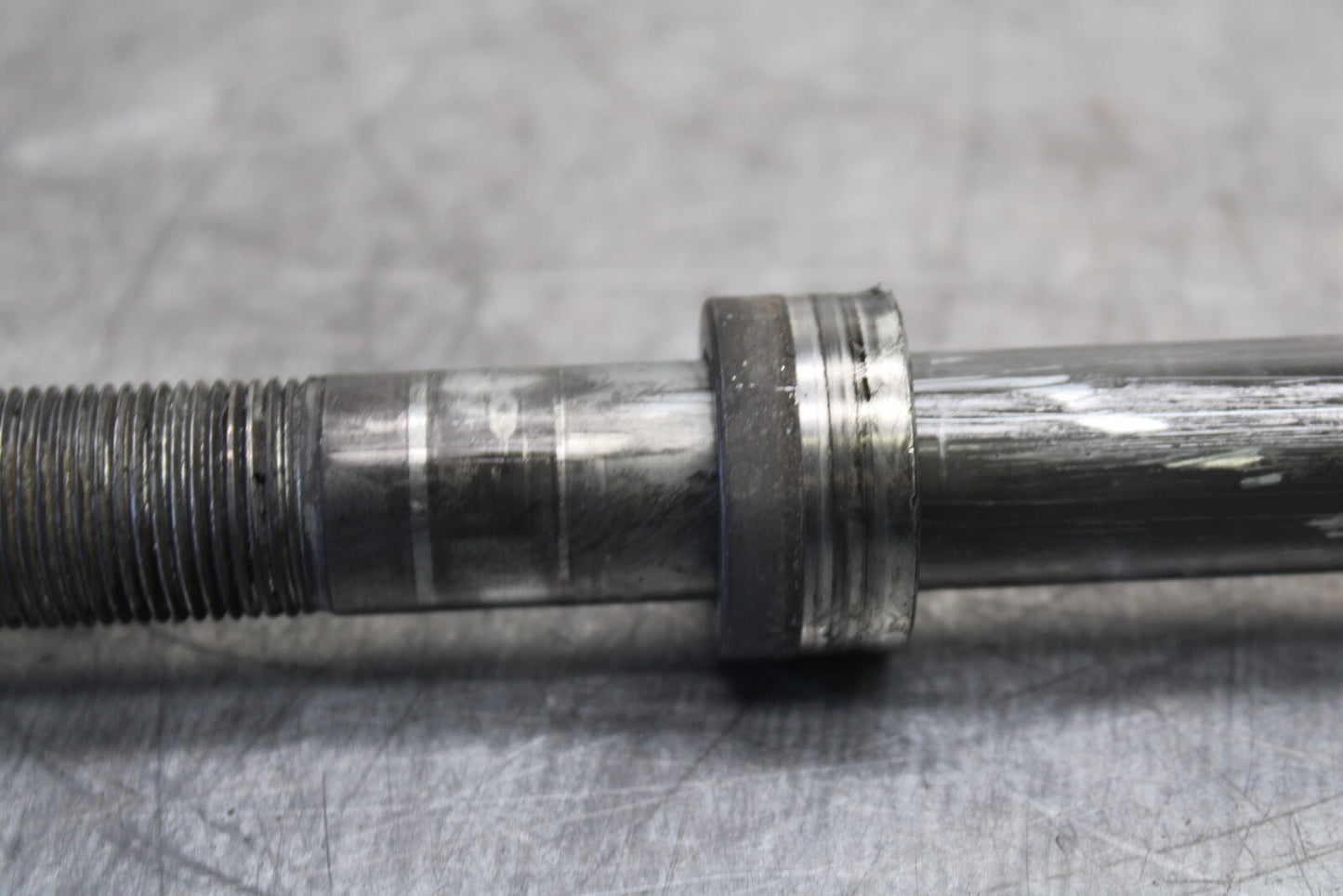 12-17 KAWASAKI ER-6N Z650 FRONT WHEEL RIM AXLE PIVOT BOLT BB709